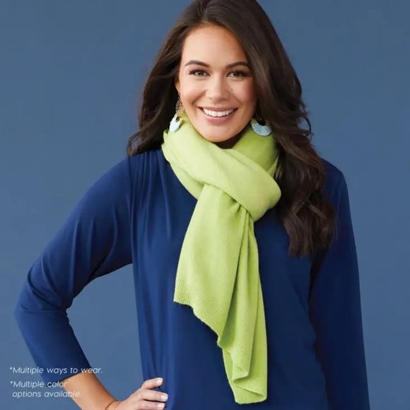 Aspen Gold-Lightweight Ponchos - Picture 3 of 4